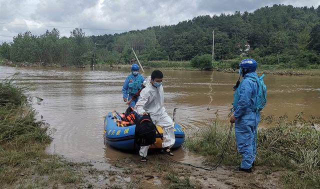 湖北随县柳林镇遭遇极端强降雨 已致21人遇难 4人失联